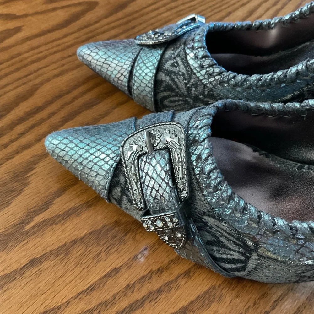 Italina Snakeskin Like Texture Print, Pointed Toe, Stilettos, Sz 7.5